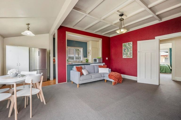 Photo of property in 14 Sumner Street, Glenholme, Rotorua, 3010