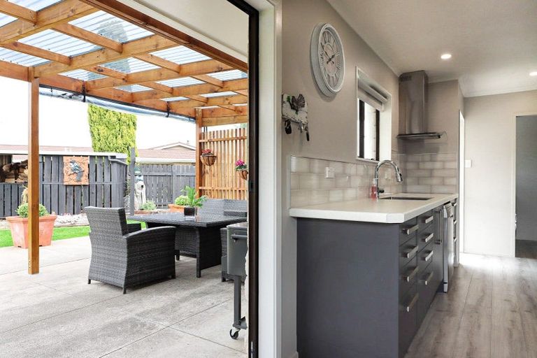 Photo of property in 4 Guinane Street, Dannevirke, 4930