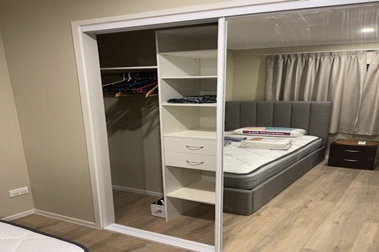 Photo of property in 3 Oswald Close, Flat Bush, Auckland, 2016