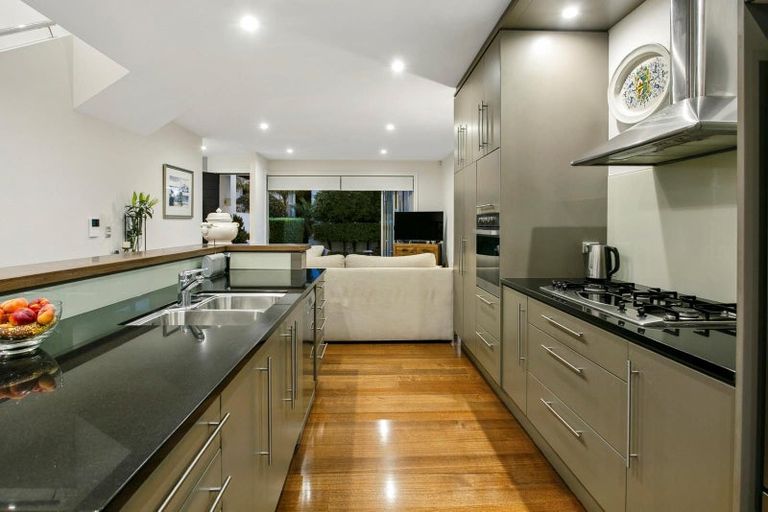 Photo of property in 6/7 Killarney Street, Takapuna, Auckland, 0622