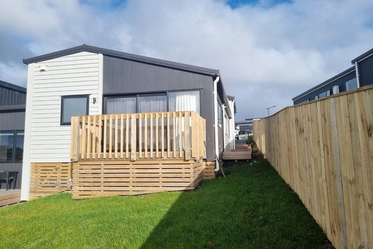 Photo of property in 16 Three Brothers Place, Warkworth, 0981