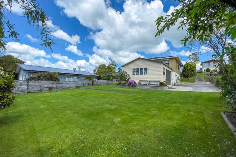 Photo of property in 15 Hillcrest Street, Tirau, 3410