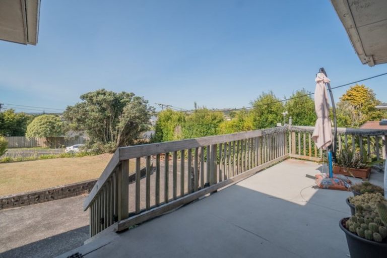 Photo of property in 41 Parrs Cross Road, Henderson, Auckland, 0612