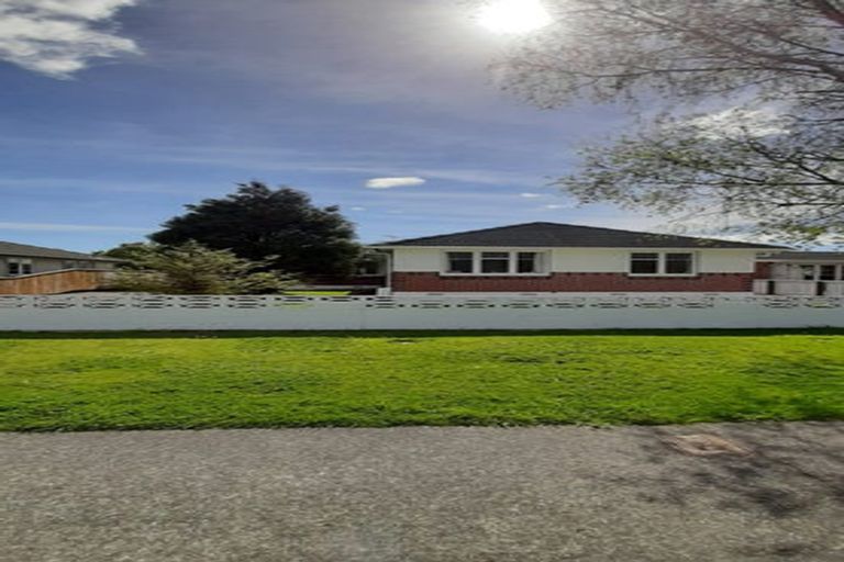 Photo of property in 46 Kiwi Street, Heretaunga, Upper Hutt, 5018