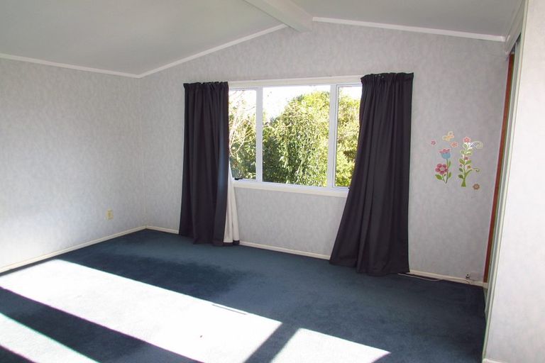 Photo of property in 6 Riverhills Avenue, Pakuranga Heights, Auckland, 2010
