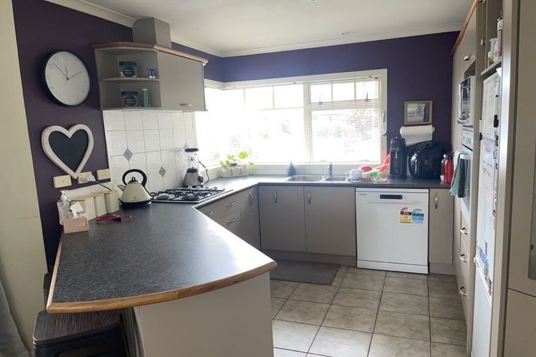 Photo of property in 86 Nielsen Gardens, Rototuna, Hamilton, 3210