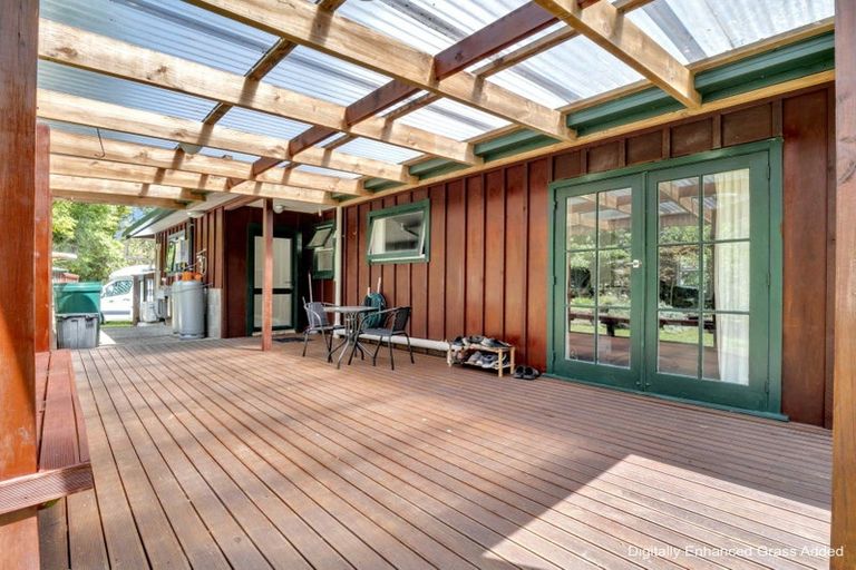 Photo of property in 189 Wallace Road, Koputaroa, Levin, 5571