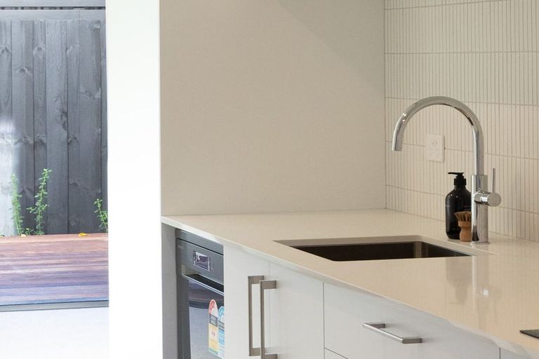 Photo of property in 2/99 King Street, Sydenham, Christchurch, 8023