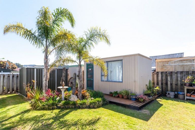 Photo of property in 219 Chartwell Avenue, Whangamata, 3620