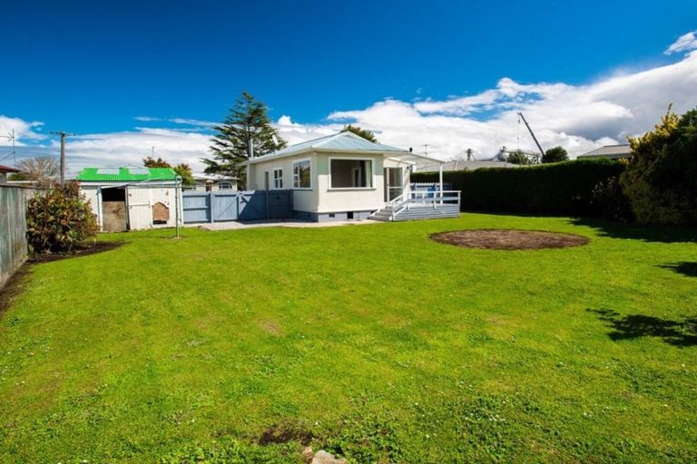Photo of property in 15 Cochrane Street, Elgin, Gisborne, 4010