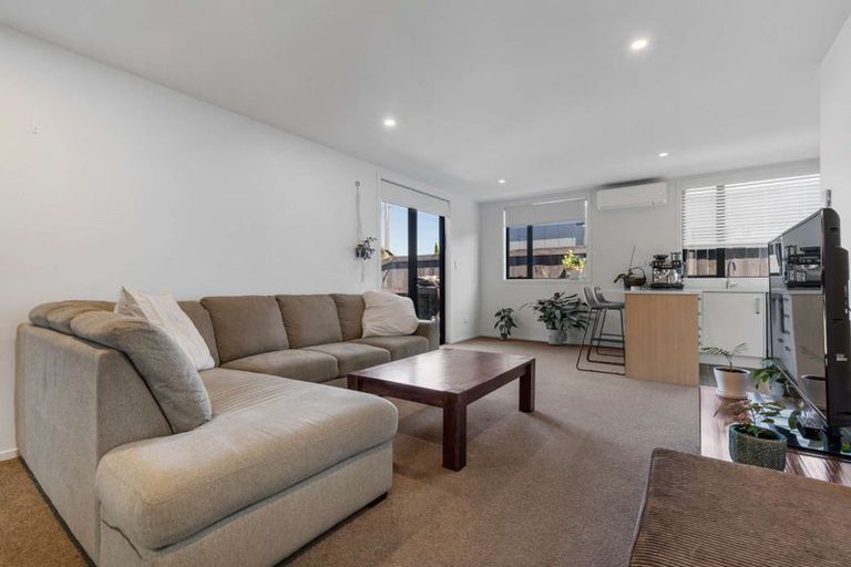 Photo of property in 2/5 Mears Road, Saint Andrews, Hamilton, 3200