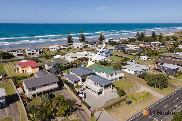 Photo of property in 55 Seaforth Road, Waihi Beach, 3611