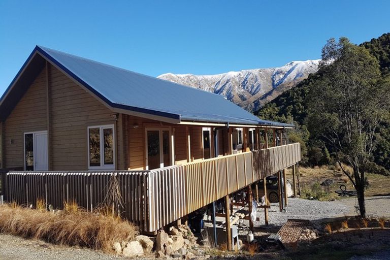 Photo of property in 439 Engelbrechts Road, Hunter, Waimate, 7978