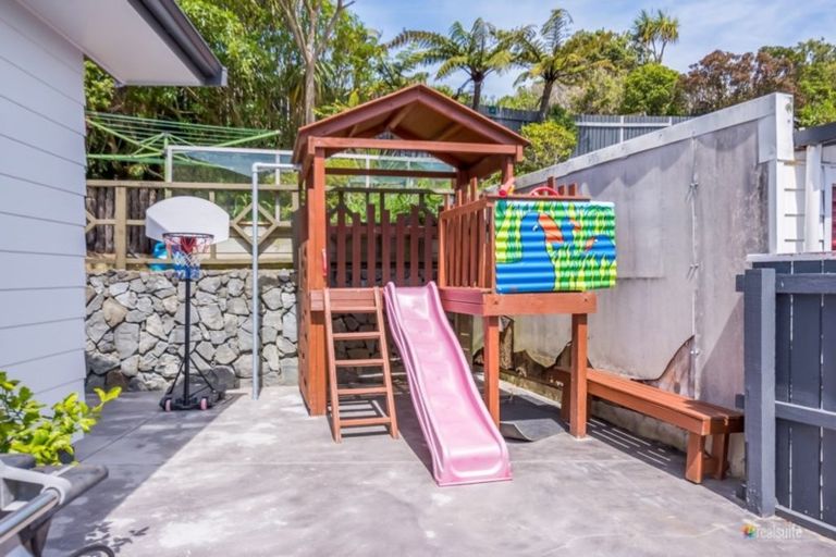 Photo of property in 252 Major Drive, Kelson, Lower Hutt, 5010