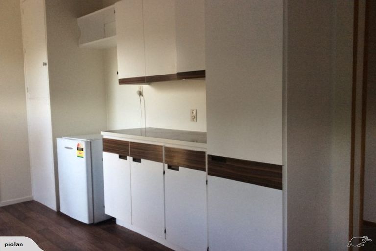 Photo of property in 1/11 Charntay Avenue, Clover Park, Auckland, 2019