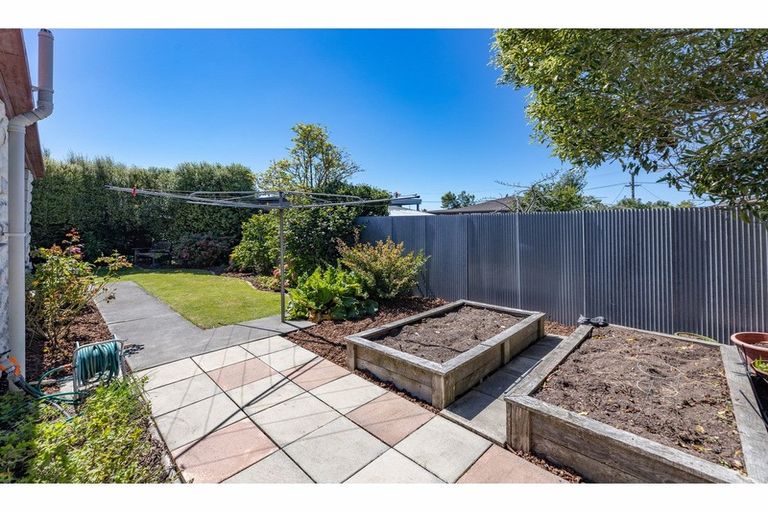 Photo of property in 14b Kowhai Avenue, Rangiora, 7400
