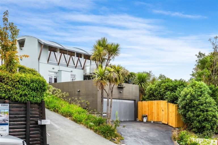Photo of property in 23 Overdale Drive, Cashmere, Christchurch, 8022