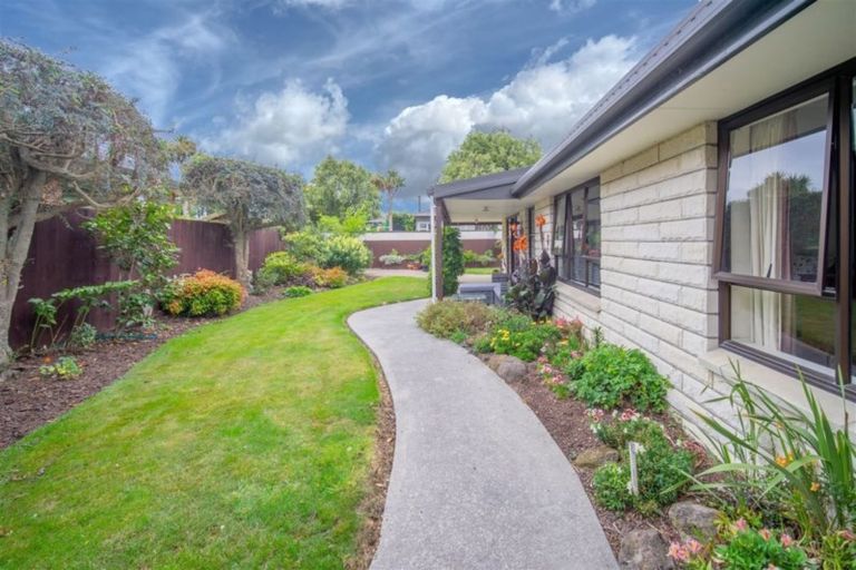 Photo of property in 20 Kowhai Avenue, Rangiora, 7400