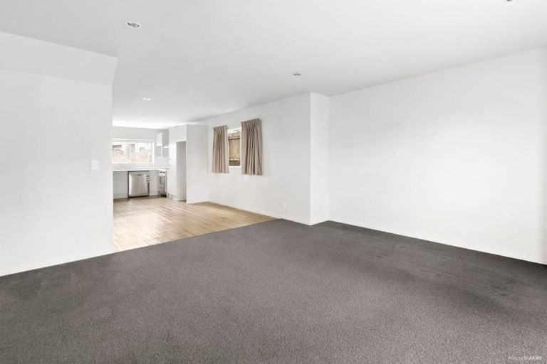 Photo of property in 11 Apple Orchard Way, Sunnyvale, Auckland, 0612