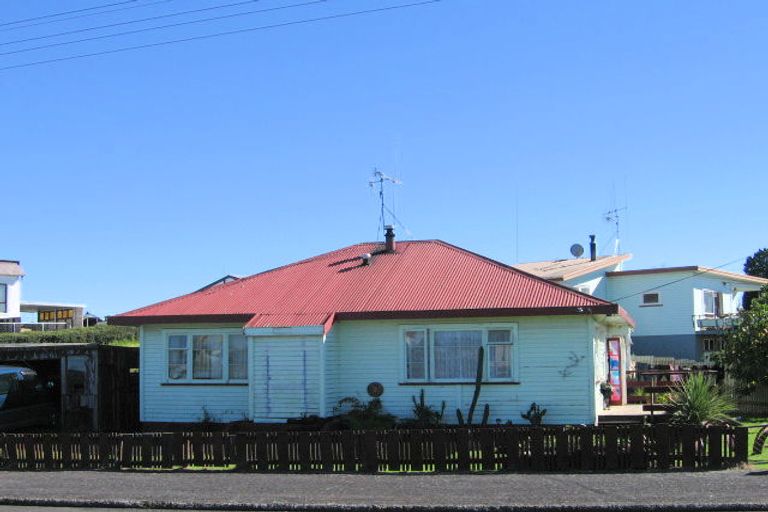 Photo of property in 32 Neal Street, Putaruru, 3411