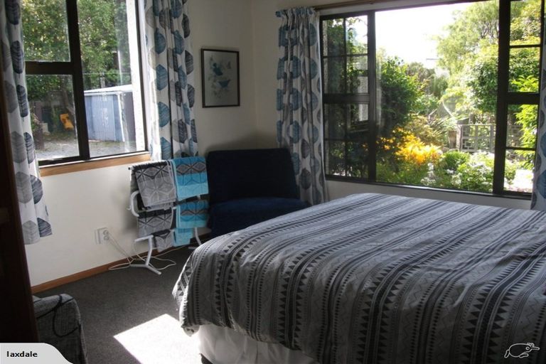 Photo of property in 211 Conyers Street, Strathern, Invercargill, 9812