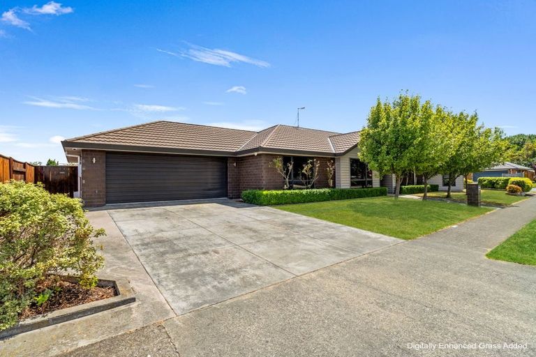 Photo of property in 47 Geneva Terrace, Kelvin Grove, Palmerston North, 4414
