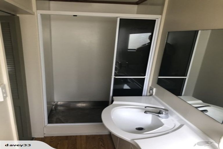 Photo of property in 57 Ruskin Road, Newlands, Wellington, 6037