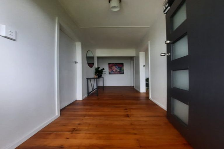 Photo of property in 15 Campbell Street, Hawera, 4610