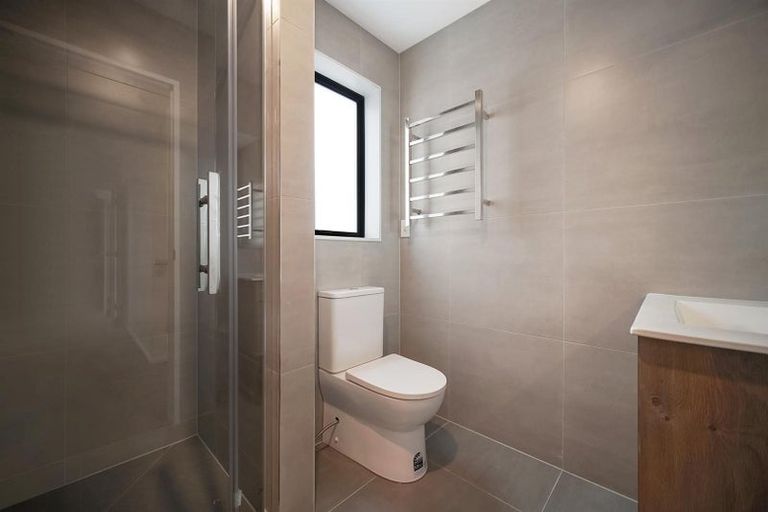 Photo of property in 5 Bei Road, Papakura, 2110