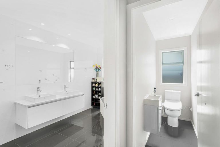 Photo of property in 4 Platina Place, Flagstaff, Hamilton, 3210