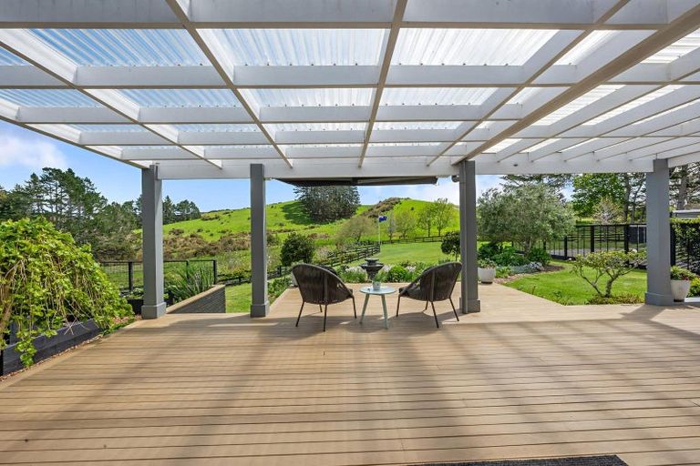 Photo of property in 44 Blackbridge Road, Dairy Flat, Albany, 0794