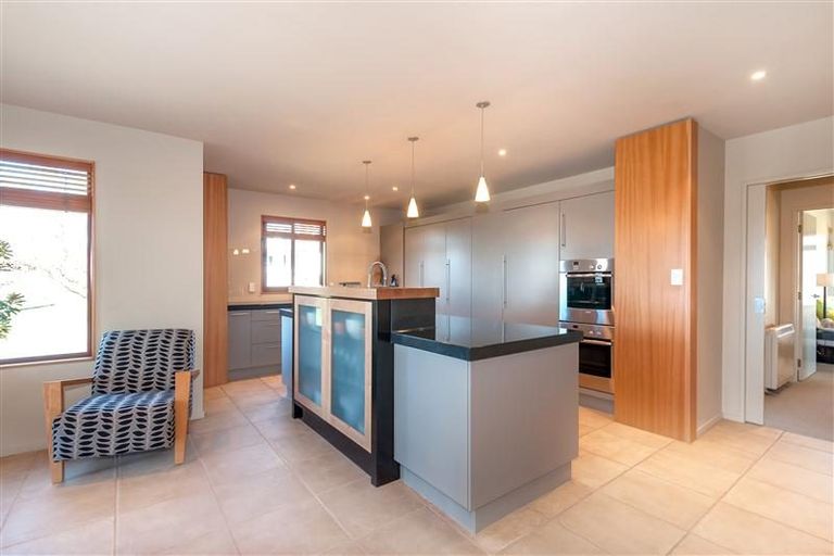 Photo of property in 2 Ridgetop Rise, Fairhall, Blenheim, 7272