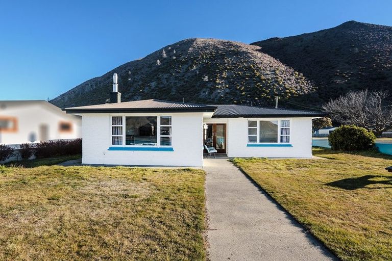Photo of property in 85 Bledisloe Street, Kurow, 9435