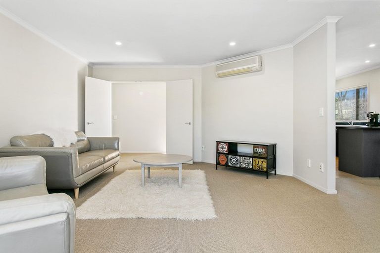 Photo of property in 29 Acacia Bay Road, Nukuhau, Taupo, 3330