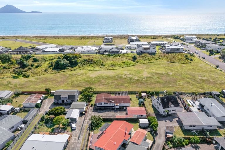 Photo of property in 10a Alpha Avenue, Coastlands, Whakatane, 3120