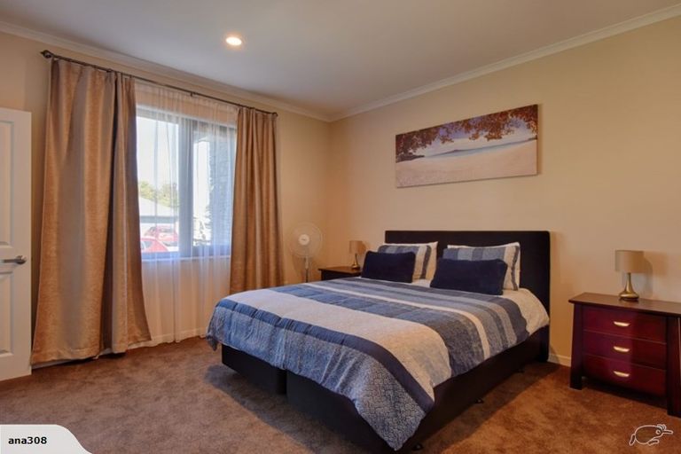 Photo of property in 71 Hokonui Drive, Gore, 9710