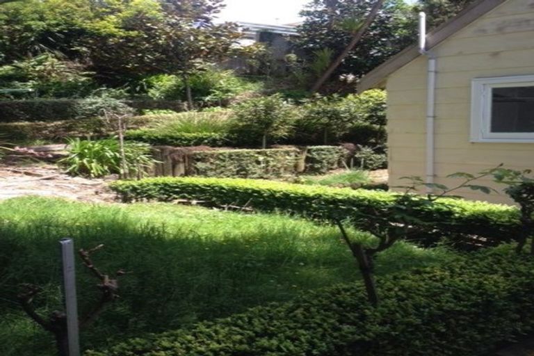 Photo of property in 1/24 Halder Place, Torbay, Auckland, 0632