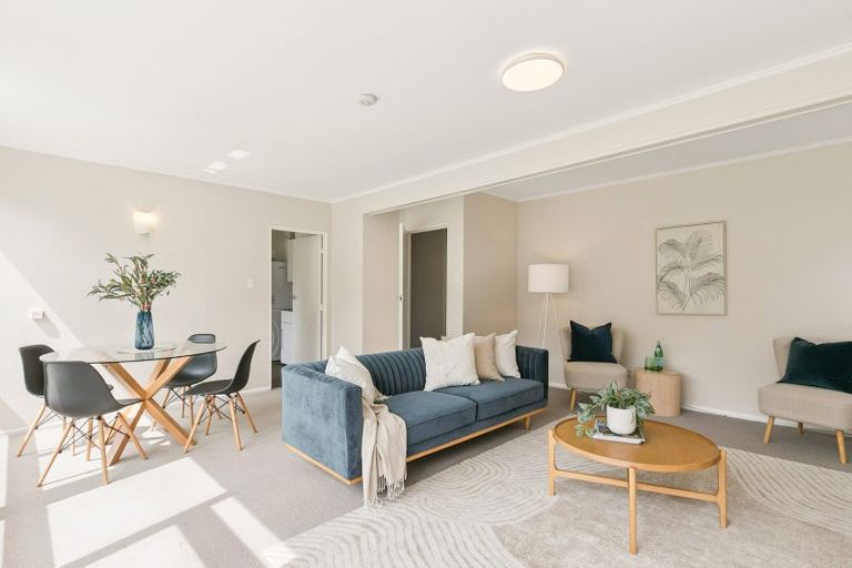 Photo of property in 1/1 Canterbury Street, Karori, Wellington, 6012