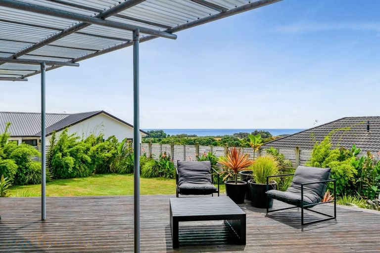 Photo of property in 3b Sunset Street, Bell Block, New Plymouth, 4312