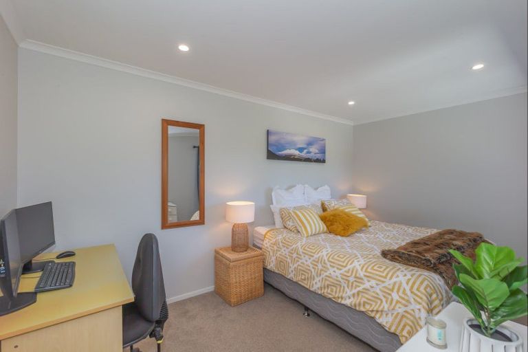 Photo of property in 213b Muhunoa East Road, Ohau, Levin, 5570