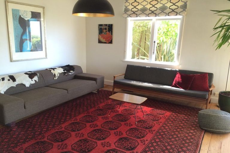 Photo of property in 28 Mortimer Terrace, Aro Valley, Wellington, 6021