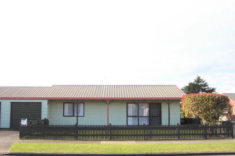 Photo of property in 1/90 Nuffield Avenue, Marewa, Napier, 4110