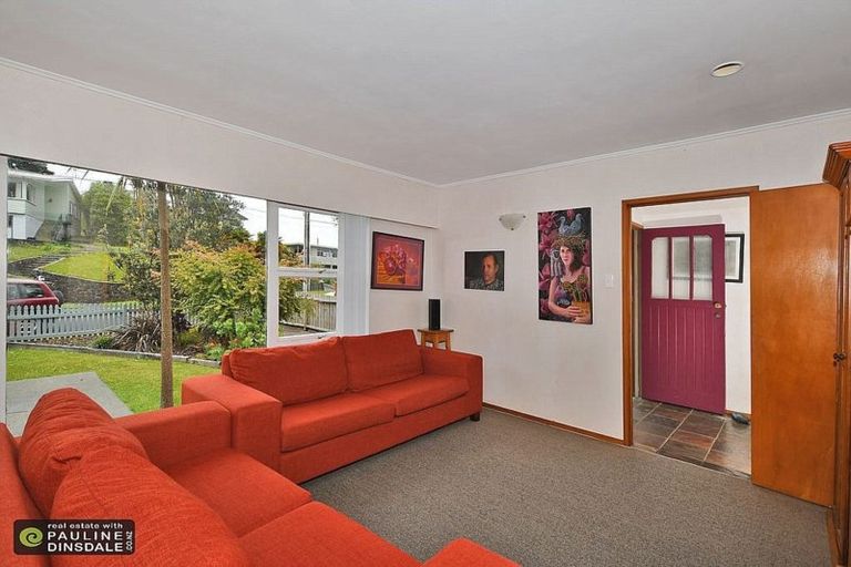 Photo of property in 28 Carr Street, Te Kamo, Whangarei, 0112