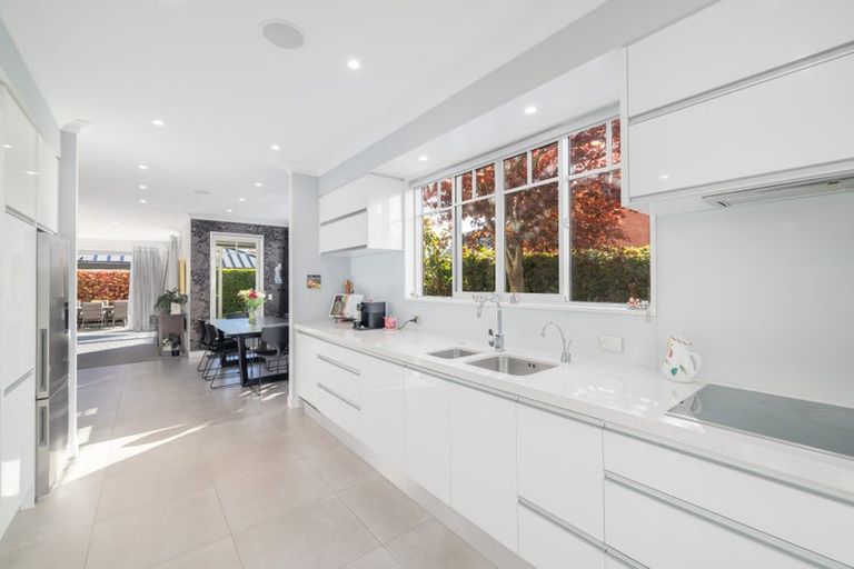 Photo of property in 39a Mcdougall Avenue, St Albans, Christchurch, 8014