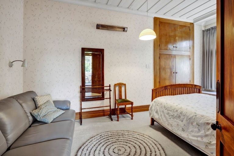 Photo of property in 22 Mills Street, Eltham, 4322