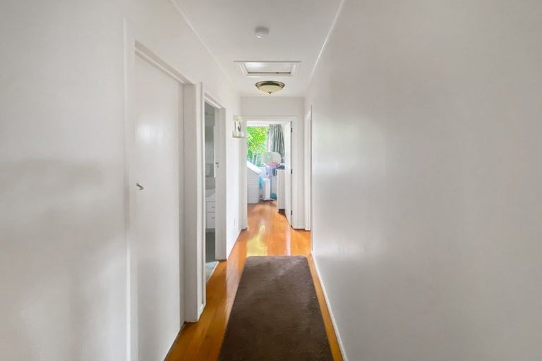 Photo of property in 75 Verbena Road, Birkdale, Auckland, 0626