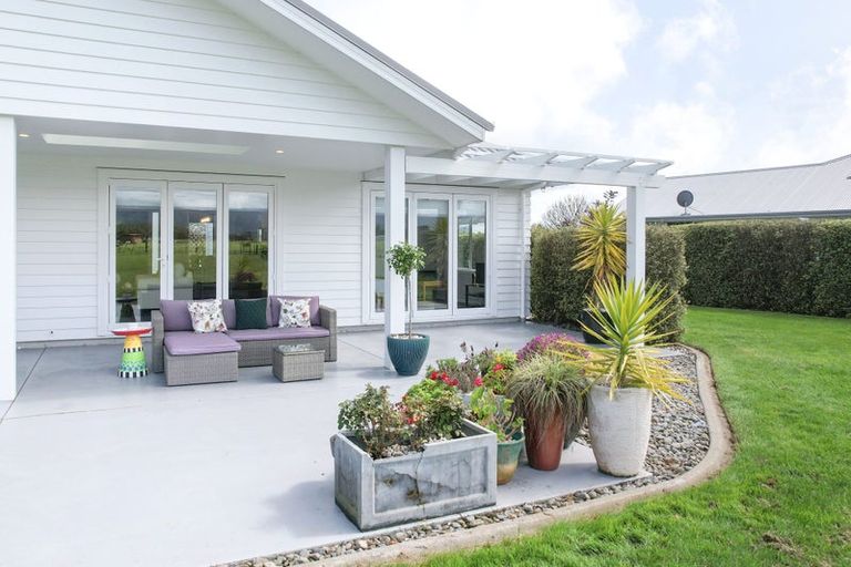 Photo of property in 21 Pinot Crescent, Ohau, Levin, 5570