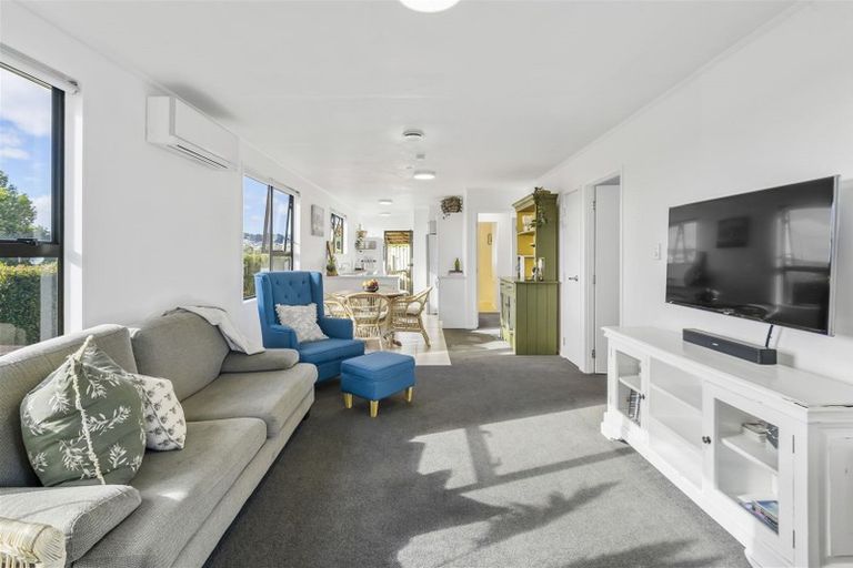 Photo of property in 31 Penion Drive, Flat Bush, Auckland, 2023