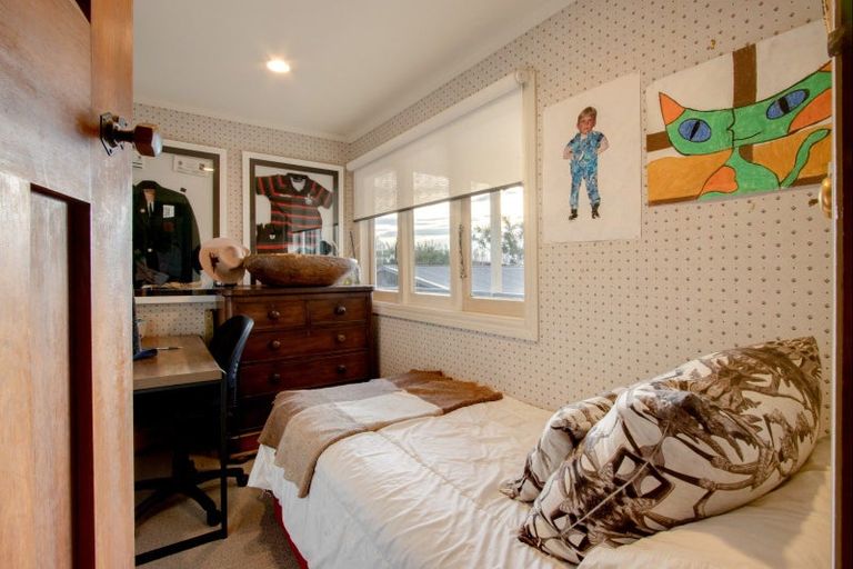 Photo of property in 12 Farndon Road, Clive, 4102