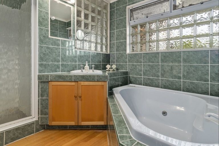 Photo of property in 11 Pillans Road, Otumoetai, Tauranga, 3110